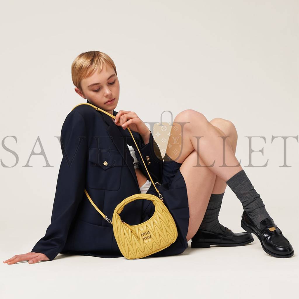MIU MIU WANDER MATELASSÉ NAPPA LEATHER HOBO BAG 5BC125 (20*17*6cm) MIU MIU WANDER MATELASSÉ NAPPA LEATHER HOBO BAG 5BC125 (20*17*6cm)